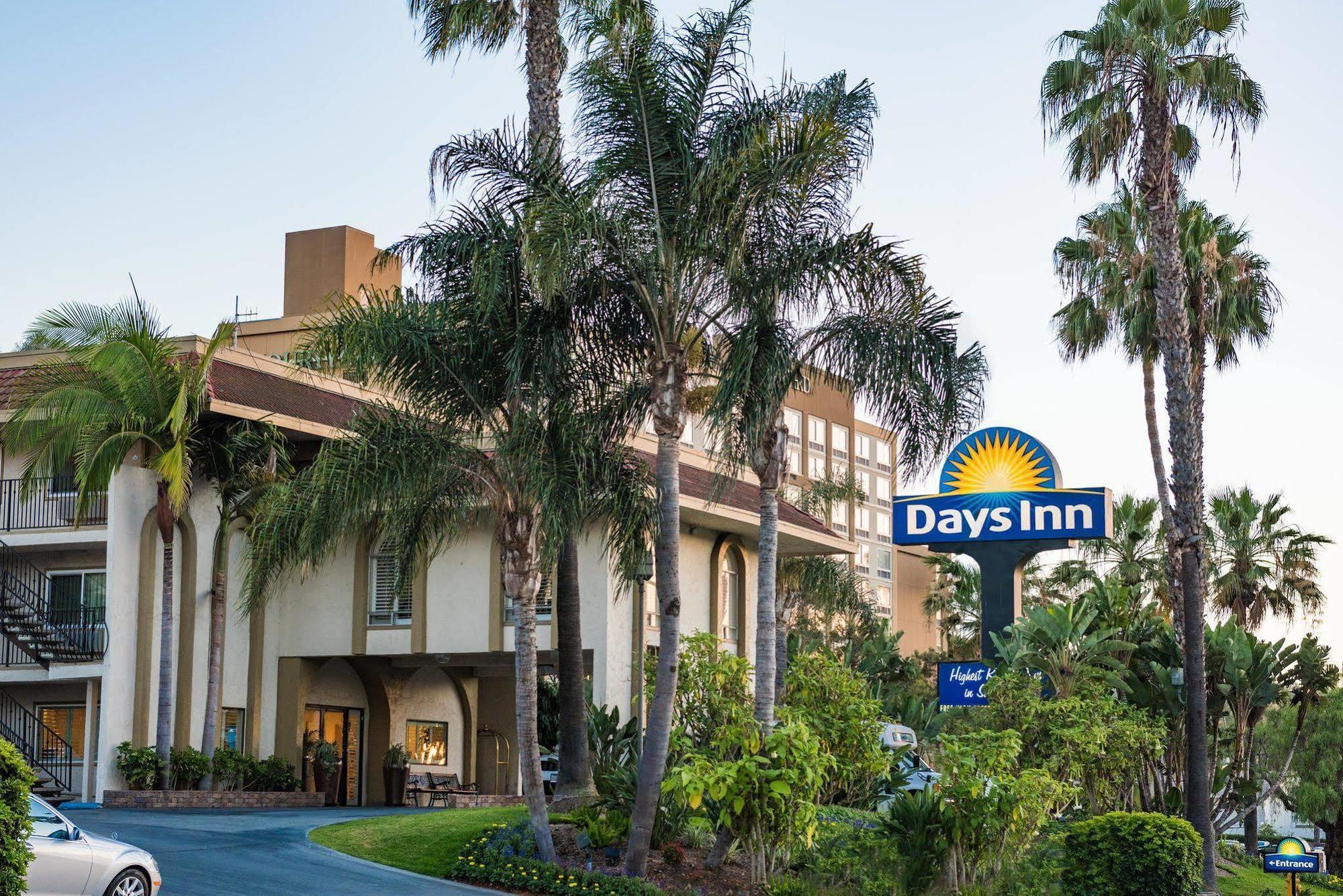 Days Inn By Wyndham San Diego Hotel Circle Dış mekan fotoğraf